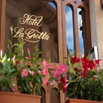 La Grotta Hotel